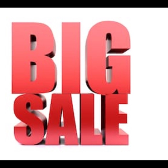 Be Seen Sales Dresses & Skirts - Send me an reasonable offer on anything!!!